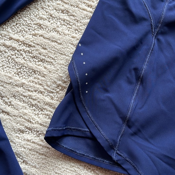 Lululemon Blue Long Sleeve w Thumb Holes - Picture 6 of 9